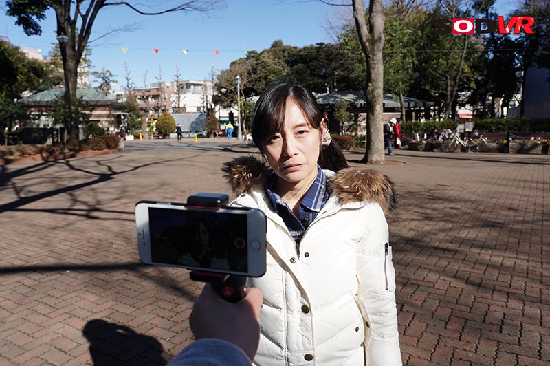 【熟女AV】【VR】僕は子供部屋おじさんです。母で性欲処理をすませています。VR版 平岡里枝子｜50代の色気が刺さる一本