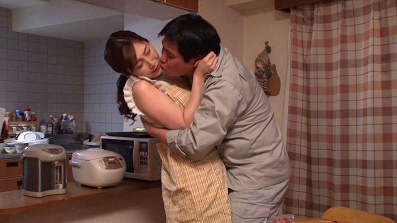 【熟女AV】お義母さん、にょっ女房よりずっといいよ… 佐々木あき｜40代の色気が刺さる一本