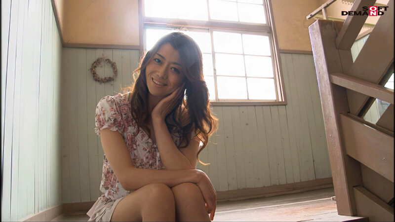 【熟女AV】【 AI リマスター版 】卒業生で一番の有名人AV女優北条麻妃が母校の教壇に立つ｜40代の色気が刺さる一本