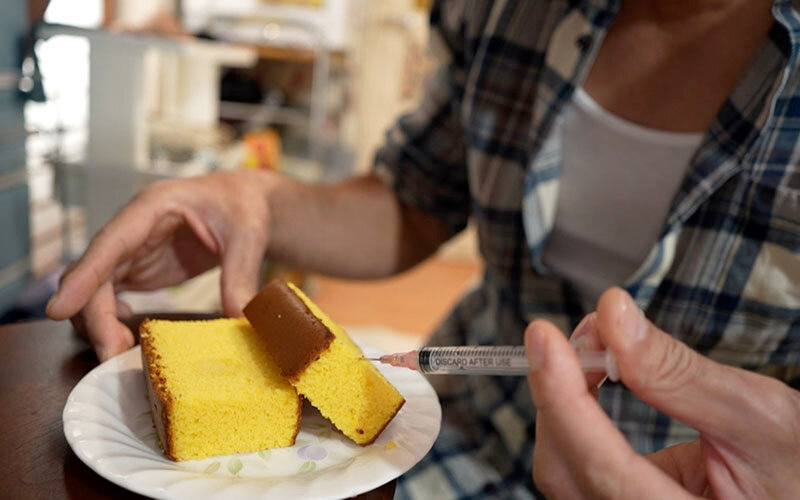 【熟女AV】素人の縛り生中出し【敏感イキ狂い痙攣妻編】お隣の優しい奥さんが料理のお裾分けをくれたので、カラダも一緒に食べてあげました。 平岡里枝子｜50代の色気が刺さる一本