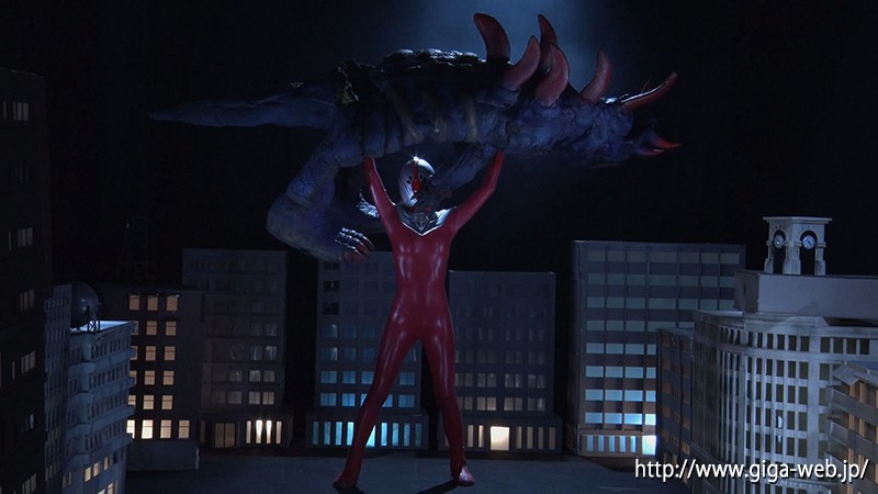 巨大ヒロイン（R） レッドレディー 太陽泥棒！巨根宇宙人！ダスピ星人の罠編 通野未帆